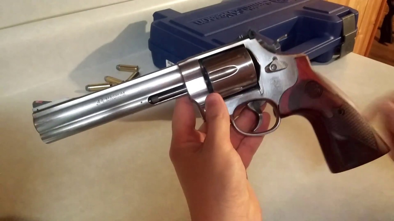 Ingresaron a su domicilio y le robaron poderosas armas