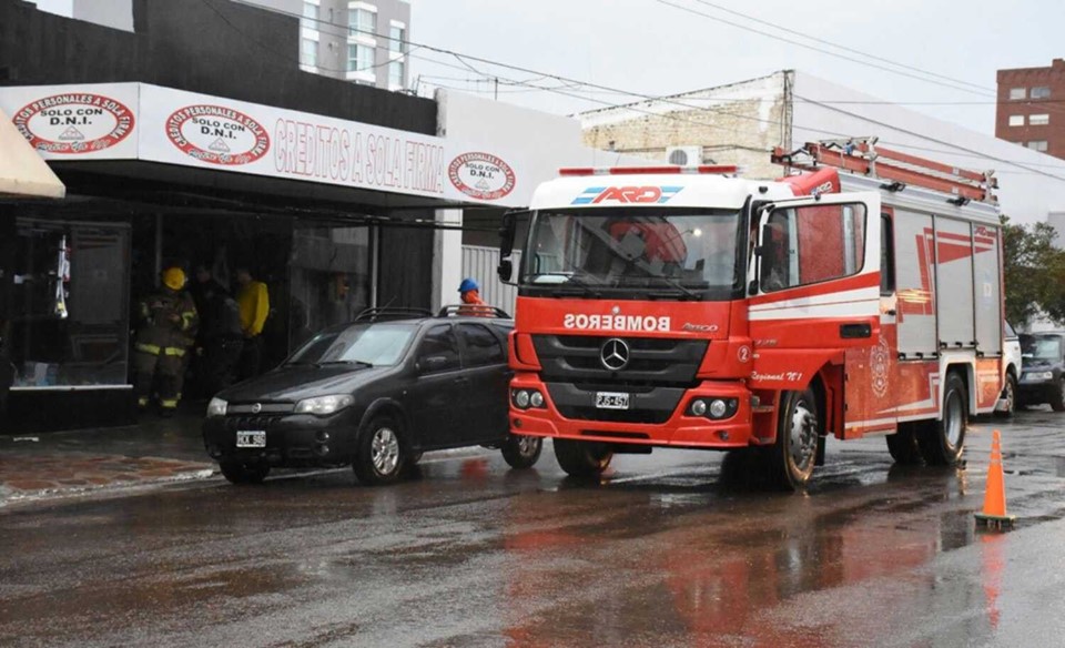 BOMBEROS INTIMAN A SERVICOOP POR LA TRANSFERENCIA DE FONDOS