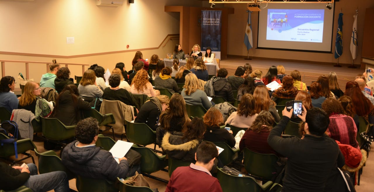 MADRYN ES SEDE DEL ENCUENTRO REGIONAL DE ACTUALIZACIÓN ACADÉMICA EN FORMACIÓN DOCENTE
