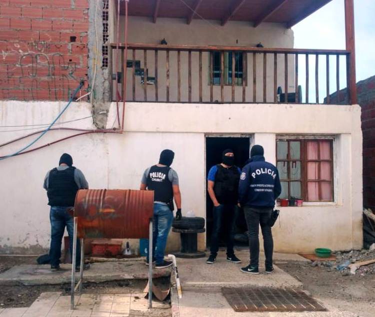 DETENCIONES Y ALLANAMIENTOS EN PUERTO MADRYN Y COMODORO RIVADAVIA