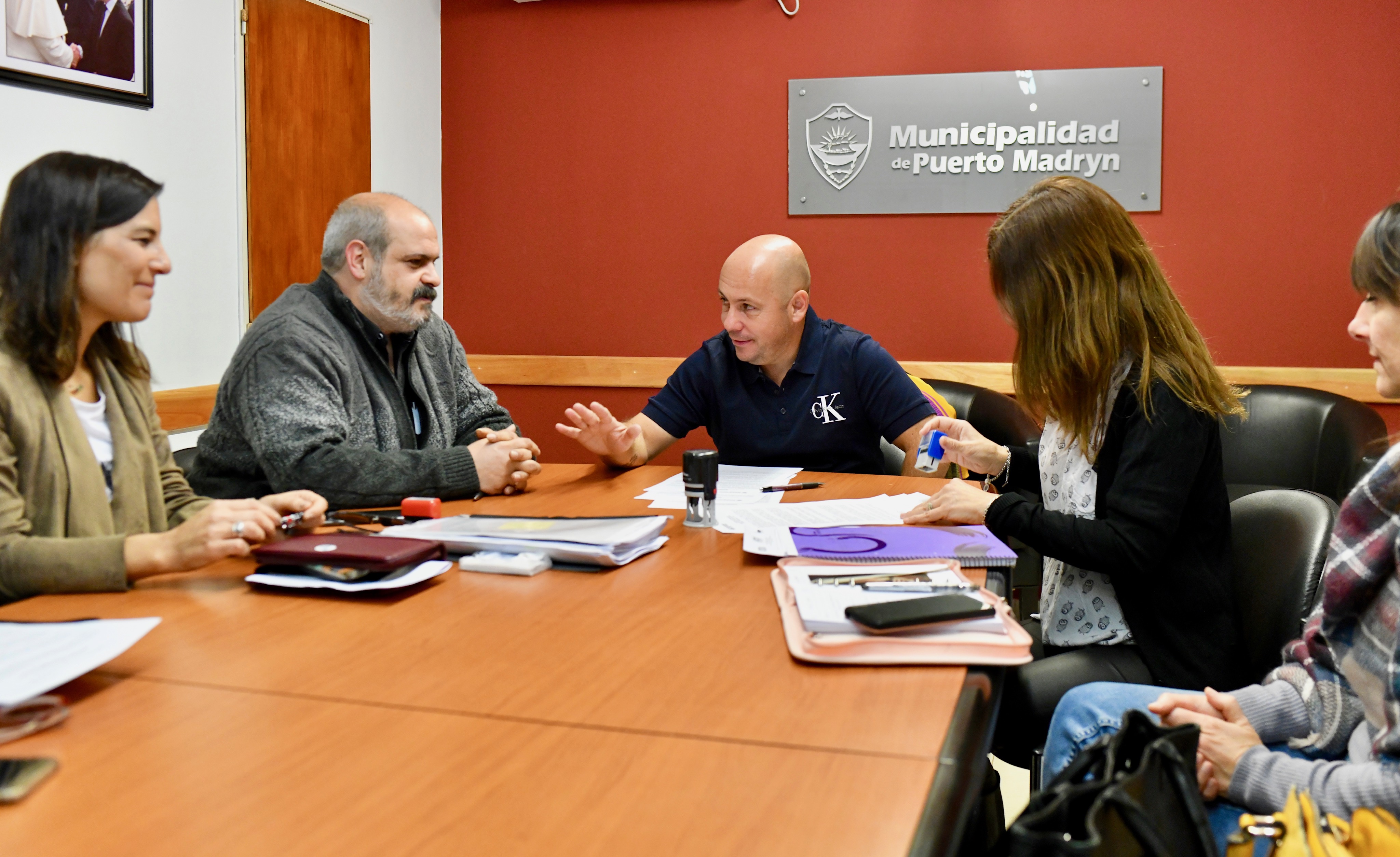 SASTRE FIRMÓ CONVENIOS EN APOYO A LA ALFABETIZACIÓN Y FORMACIÓN LABORAL DE ADULTOS