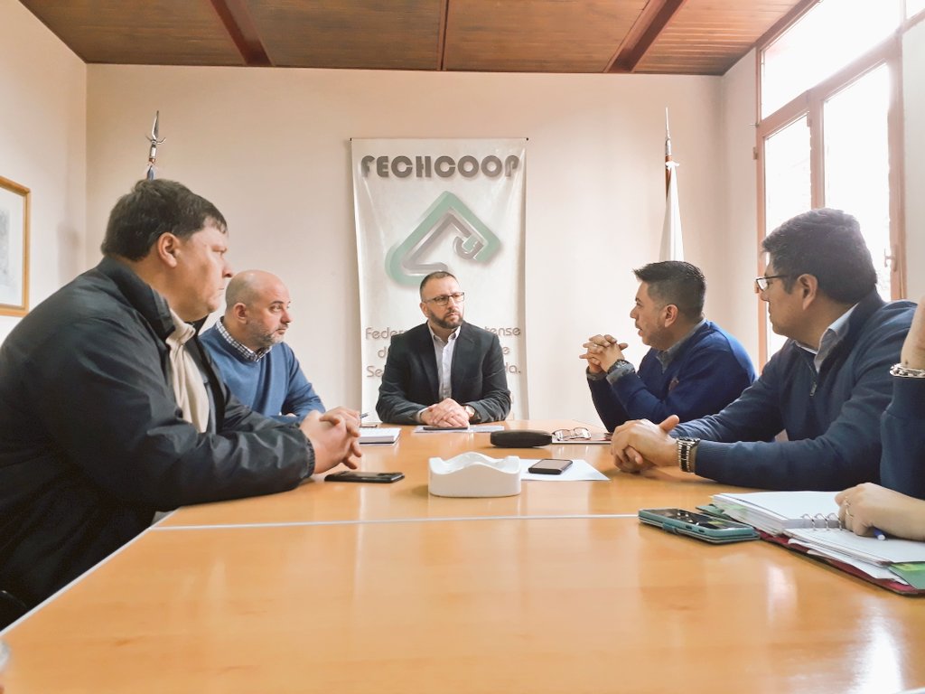 TASA DE BOMBEROS: ALCUCERO SE REUNIÓ CON LA FECHCOOP