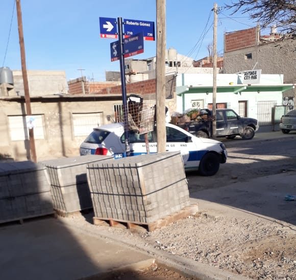 SE APUÑALARON EL UNO AL OTRO