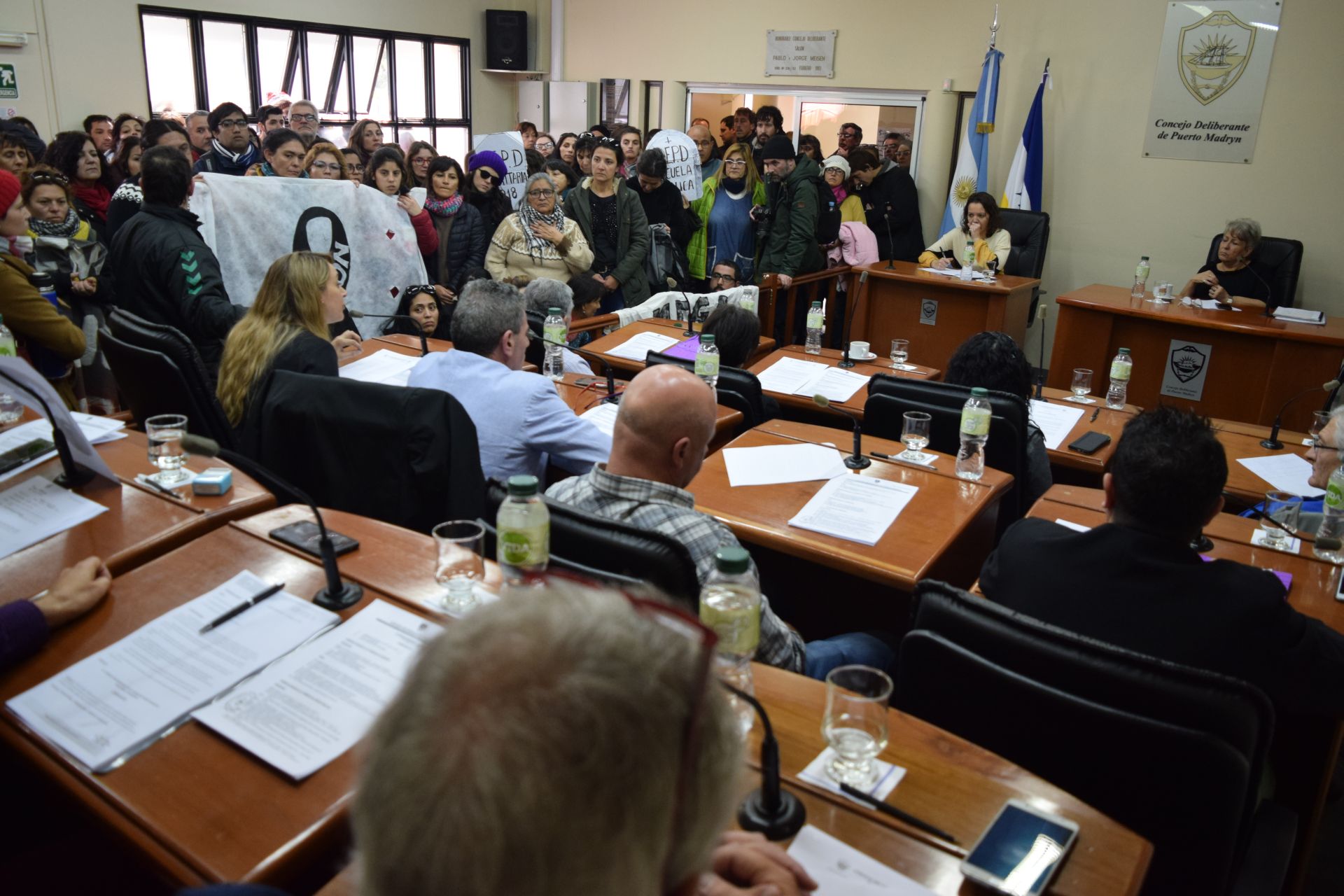 ASUSTADOS: CONCEJALES REALIZARON NUEVA SESIÓN