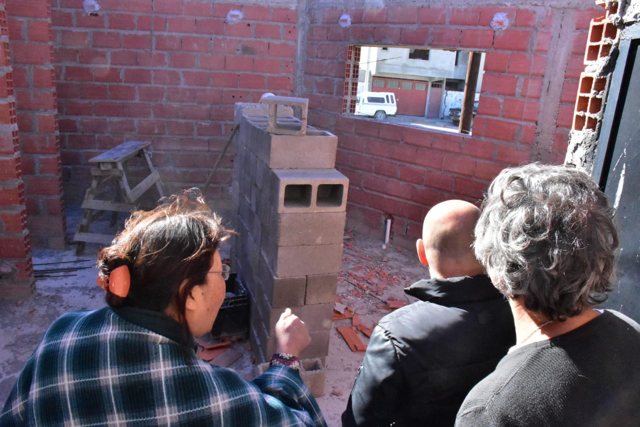 CONTINÚAN LAS OBRAS PARA TERMINAR LA CASA DE EDDIM