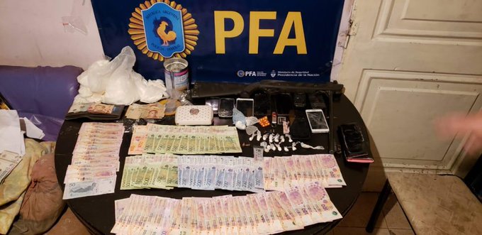 DESBARATAN BANDA NARCO EN EL BARRIO PUJOL