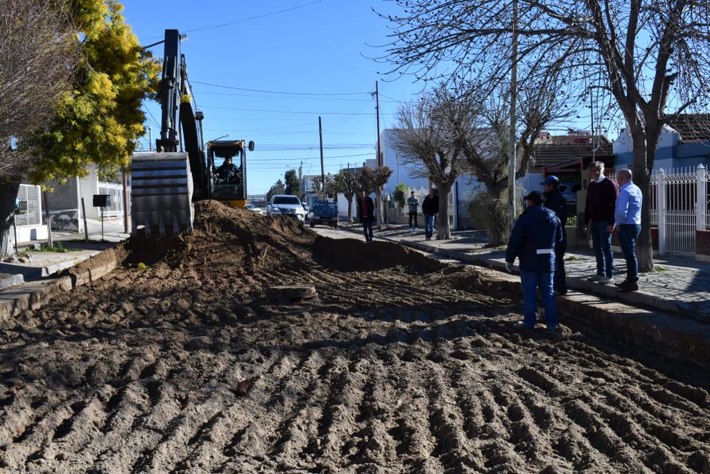 COMENZÓ LA OBRA DE PAVIMENTACIÓN EN EL BARRIO JUAN B. JUSTO