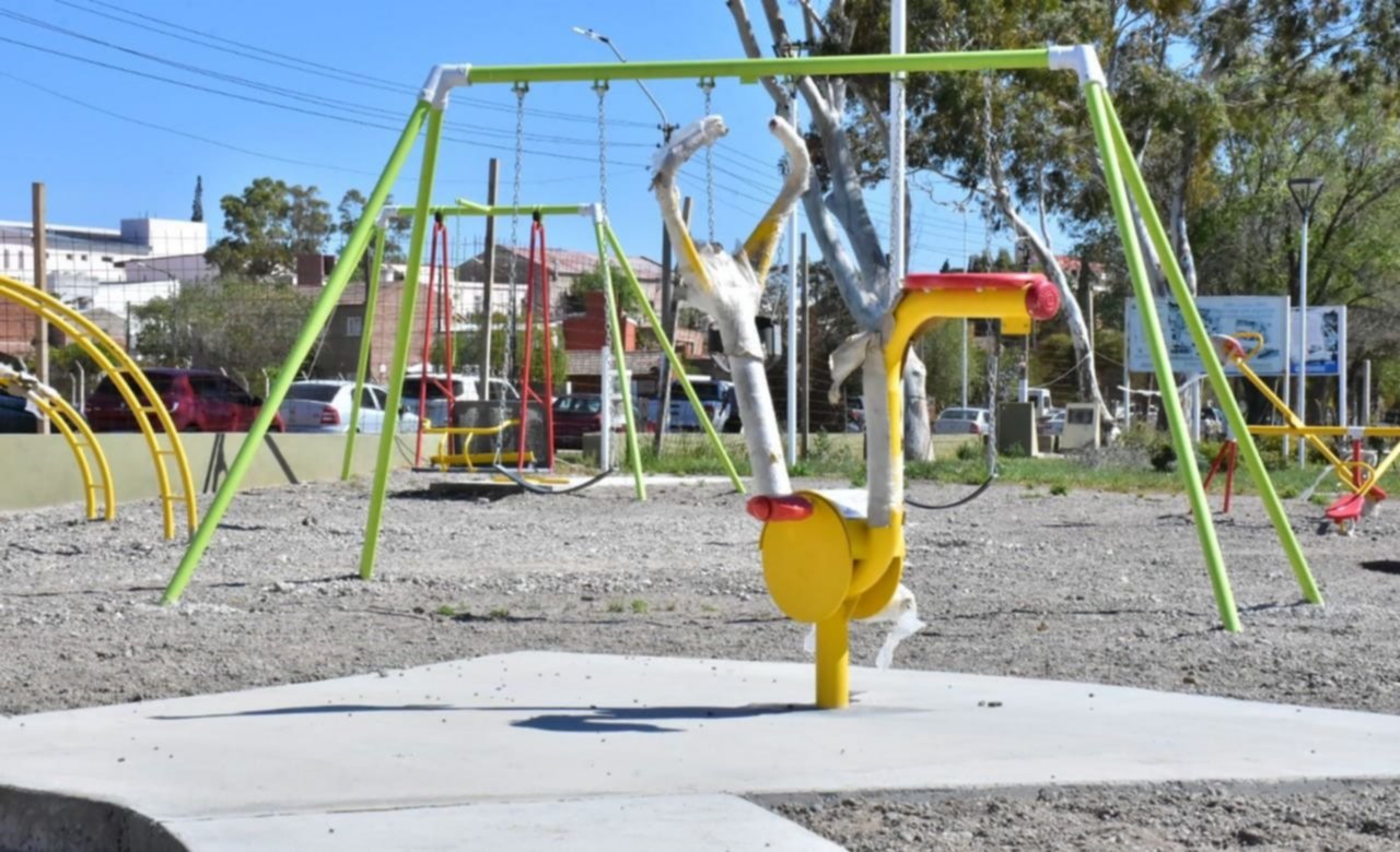 SUMARÁN OBRAS DE BAÑOS ADAPTADOS Y UN CENTRO DE INTERPRETACIÓN AL FRENTE COSTERO NORTE
