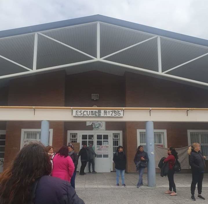 NUEVO ACTO DE VANDALISMO EN LA ESCUELA 736