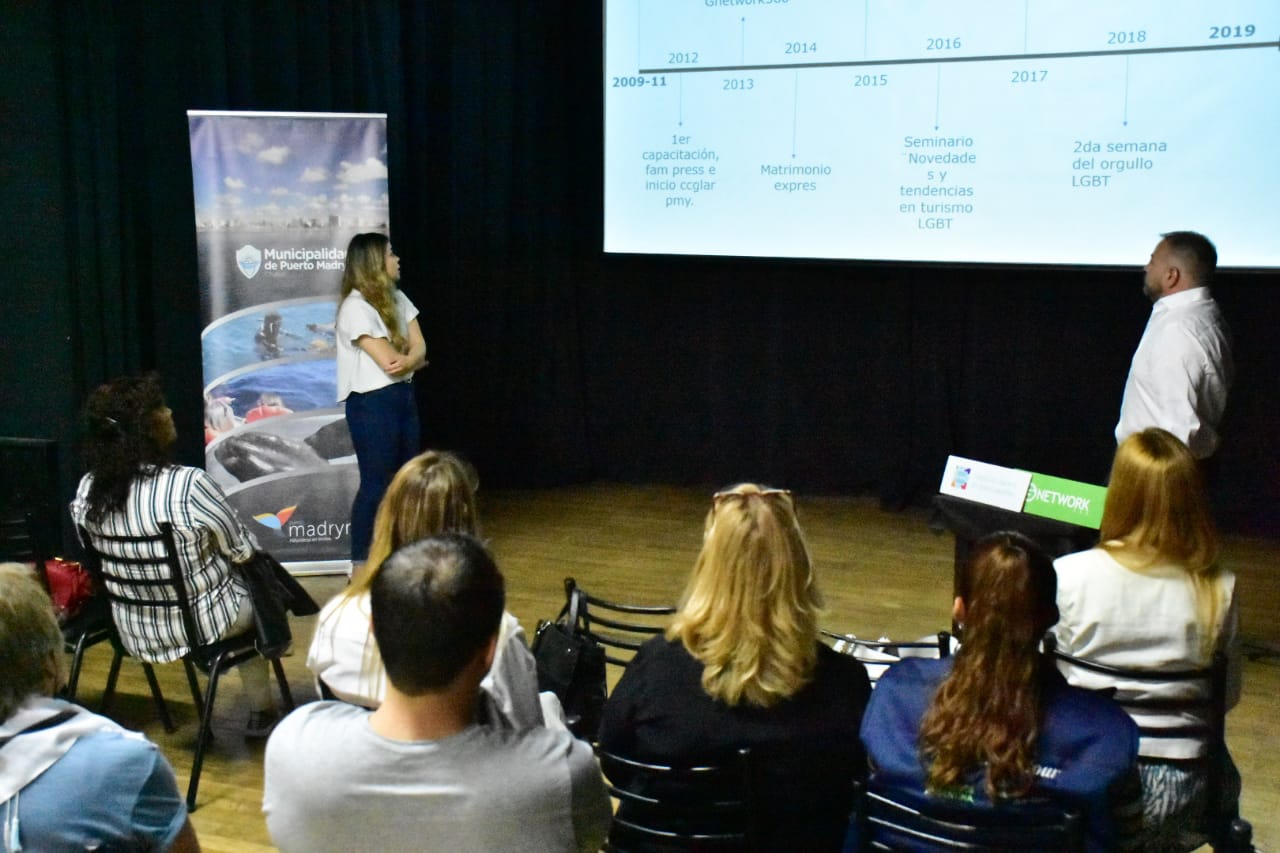 SEMANA DEL ORGULLO LGBT: DICTARON CAPACITACIÓN PARA PRESTADORES TURÍSTICOS Y ESTUDIANTES