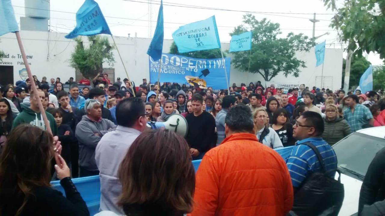 EL MADERNISMO SE MOVILIZÓ CONTRA LAS DESAFILIACIONES EN EL PJ