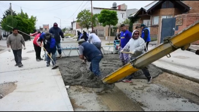 SASTRE: “SON SIGNIFICATIVOS LOS AVANCES DE OBRAS DE PAVIMENTO”