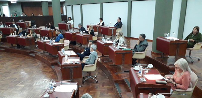 LA LEGISLATURA APROBÓ LA NUEVA LEY DE MINISTERIOS