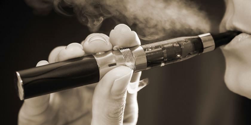 MADRYN: BUSCAN PROHIBIR EL USO DEL CIGARRILLO ELECTRÓNICO