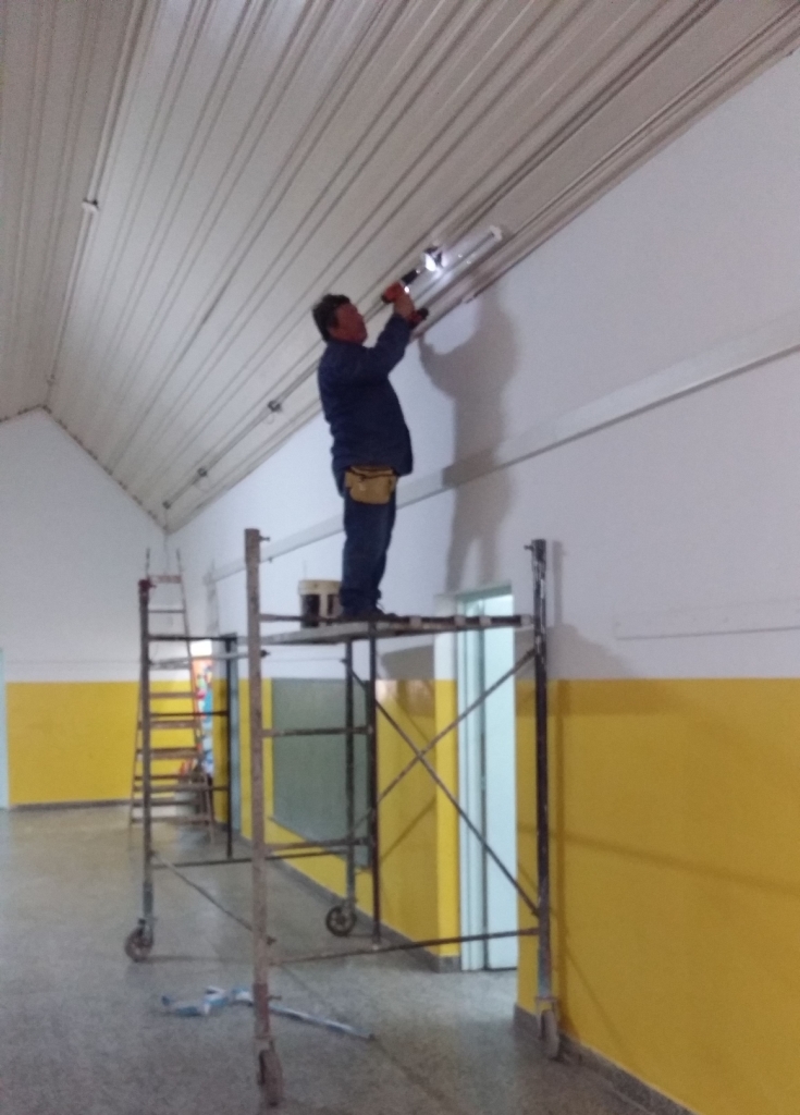 REPARACIONES EN LA ESCUELA N° 152