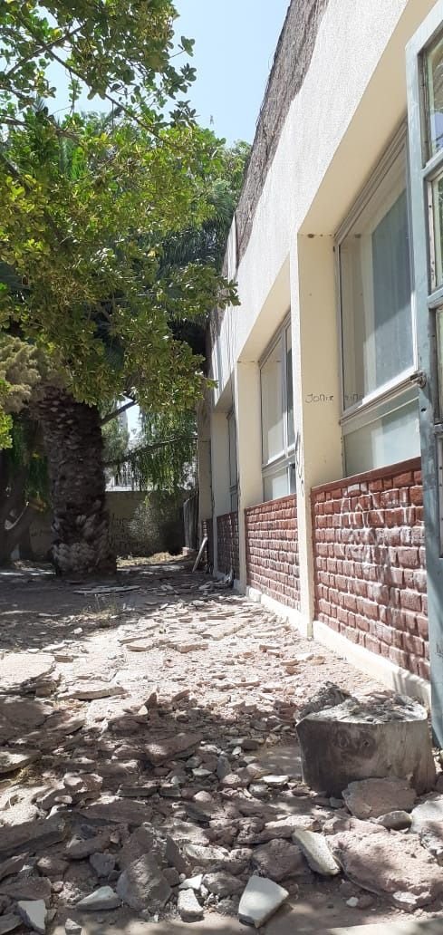 SE CAYÓ TECHO DE UNA ESCUELA EN MADRYN