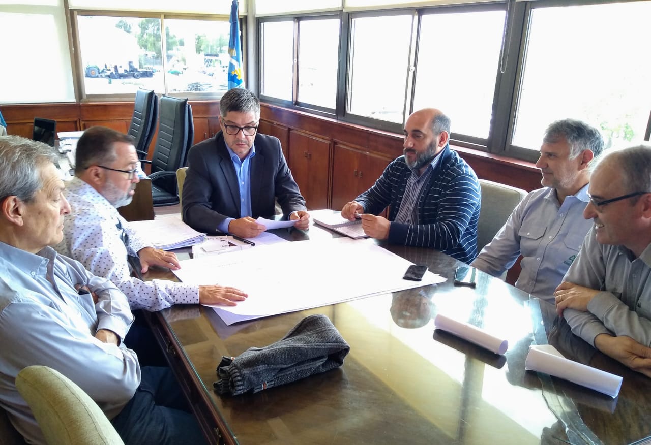 CONTINÚAN LAS GESTIONES PARA MEJORAR EL SERVICIO DE AGUA Y SANEAMIENTO