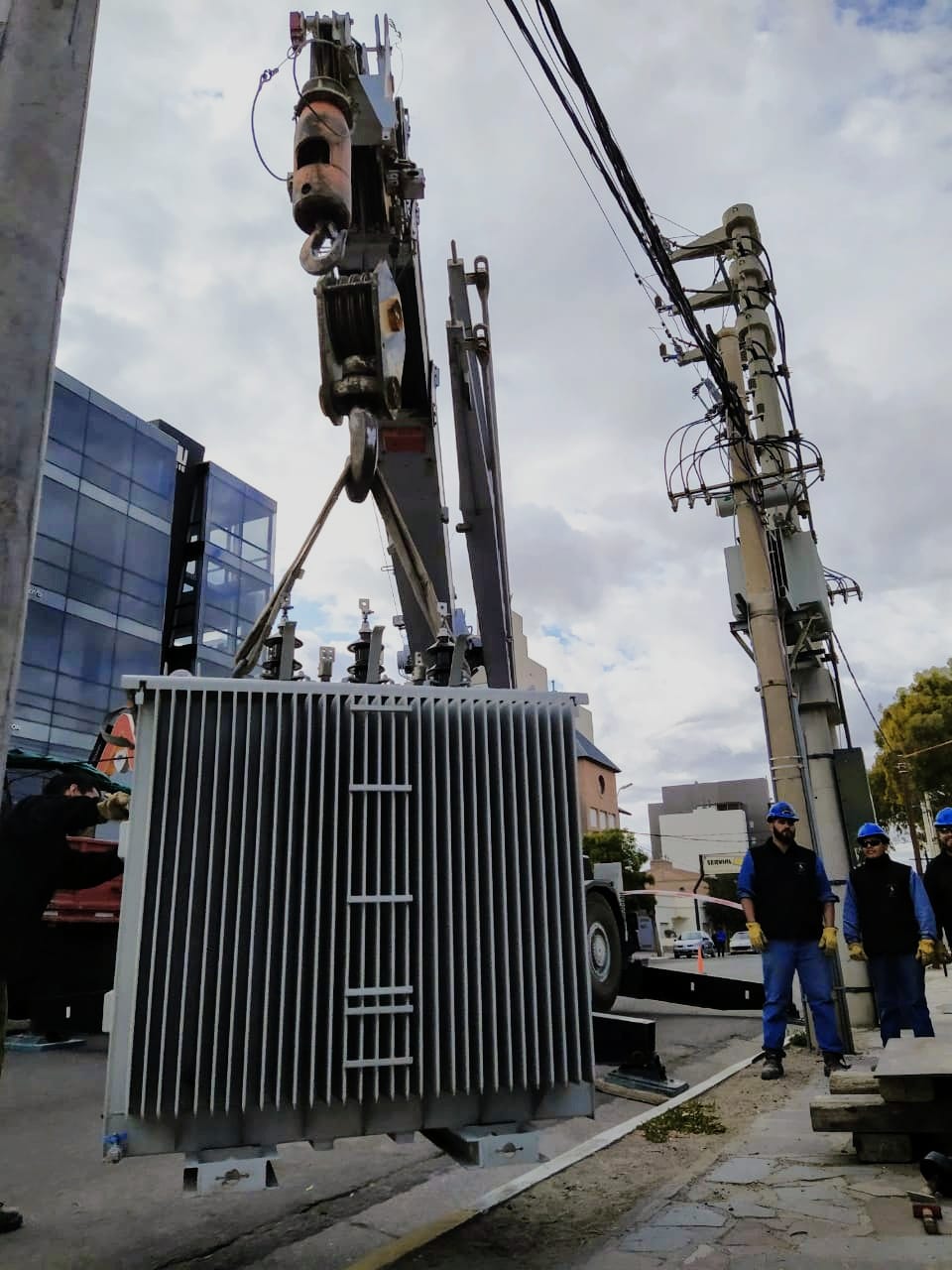 NUEVO TRANSFORMADOR PARA GENERAR MAYOR POTENCIA