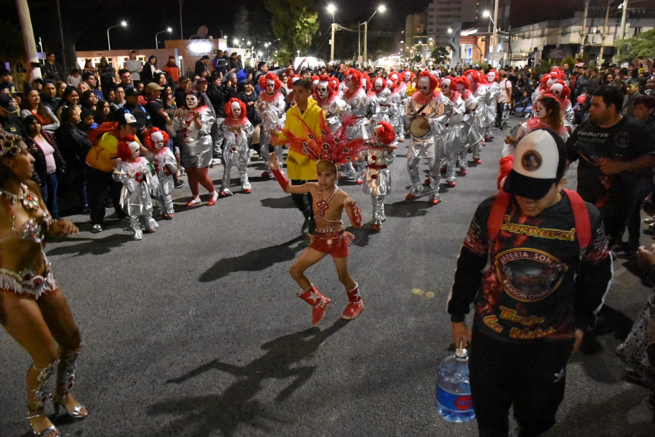 MADRYN FUE UNA FIESTA CON LOS CARNAVALES
