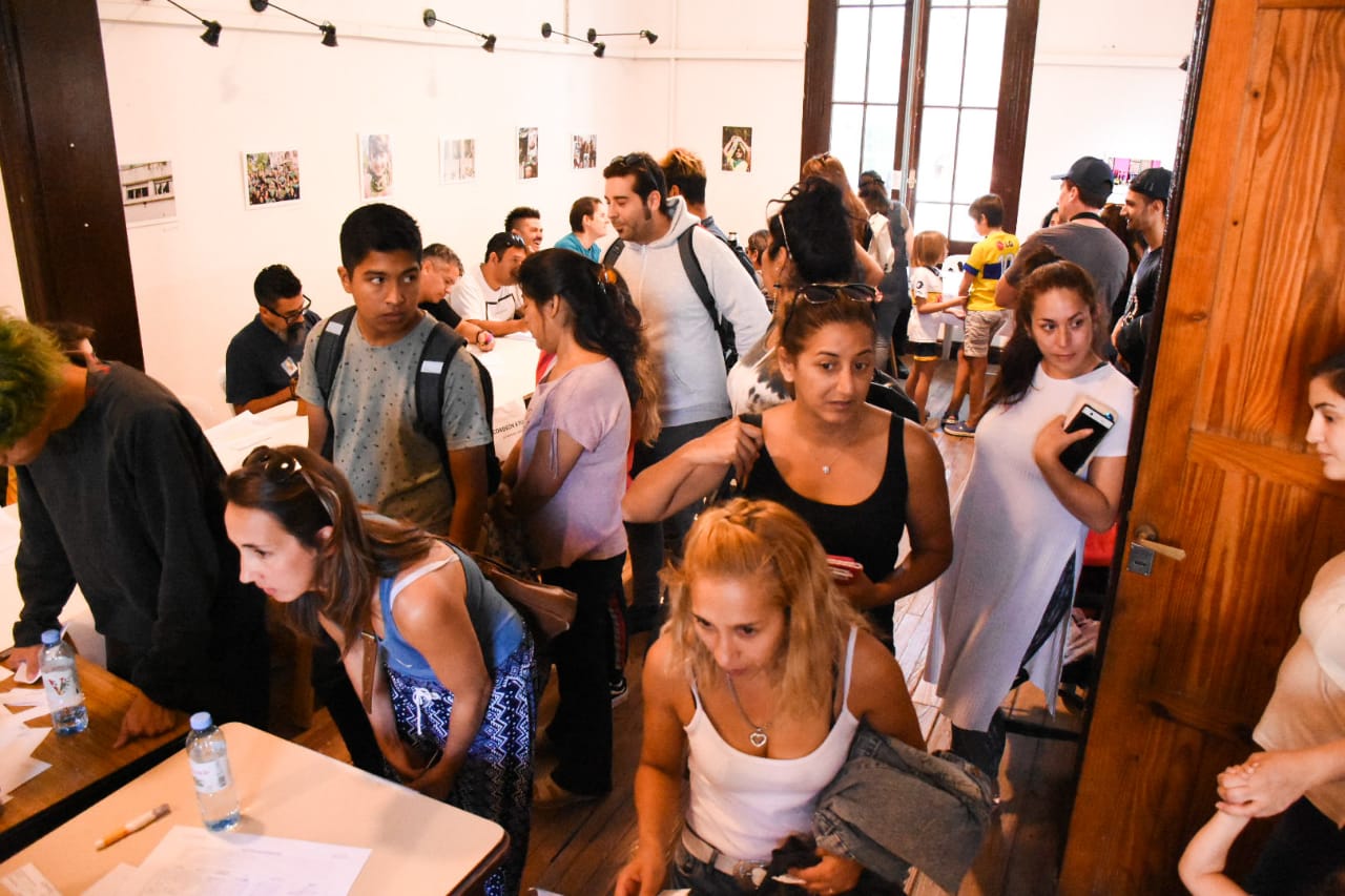 ÉXITO ROTUNDO EN EL INICIO DE LAS INSCRIPCIONES A LOS TALLERES MUNICIPALES