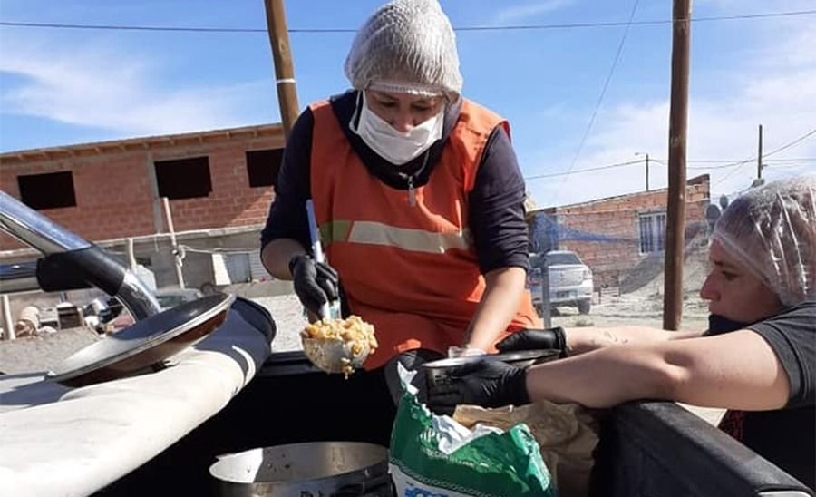 MUJERES UNIDAS MADRYNENSES BRINDA CONTENCIÓN A LOS MÁS NECESITADOS