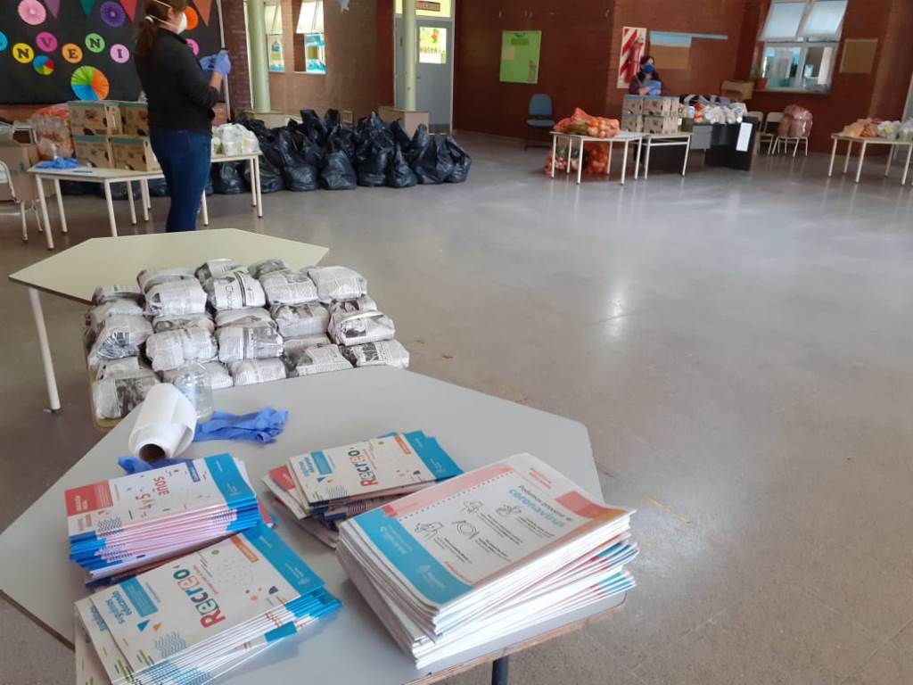 CONTINÚA LA DISTRIBUCIÓN DE LOS CUADERNILLOS