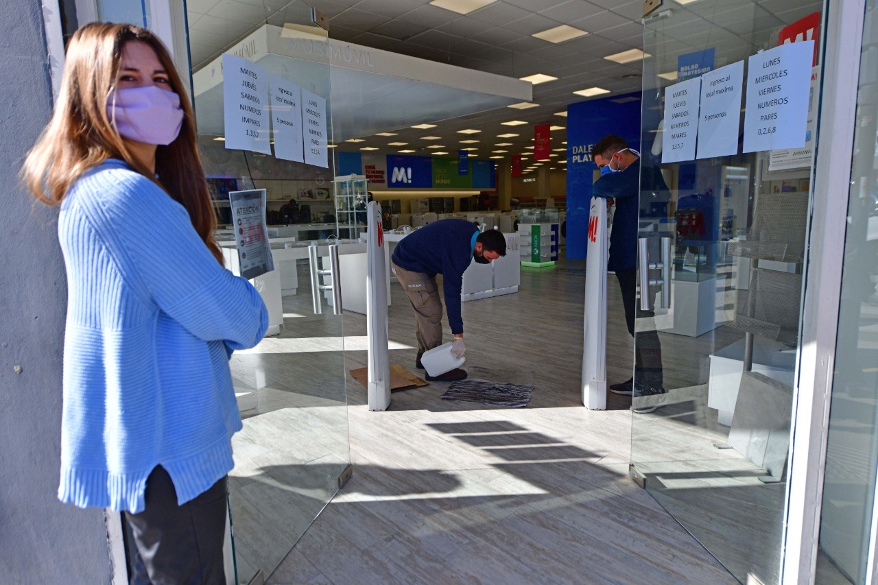 MADRYN REGLAMENTÓ LA APERTURA DE COMERCIOS