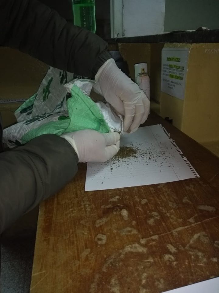 INTENTARON ENTRAR MARIHUANA A UNA COMISARÍA DE MADRYN
