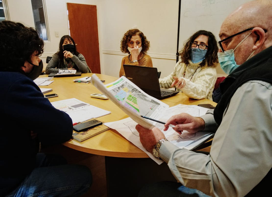 OBRAS ELÉCTRICAS PARA LA VINCULACIÓN DEFINITIVA EN DIVERSOS BARRIOS DE LA CIUDAD