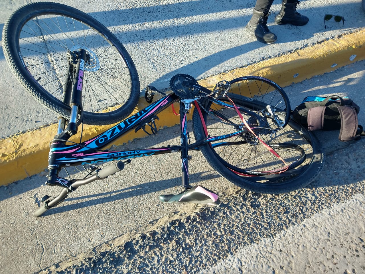 AUTOMOVILISTA ATROPELLÓ A UNA MUJER Y SE DIÓ A LA FUGA