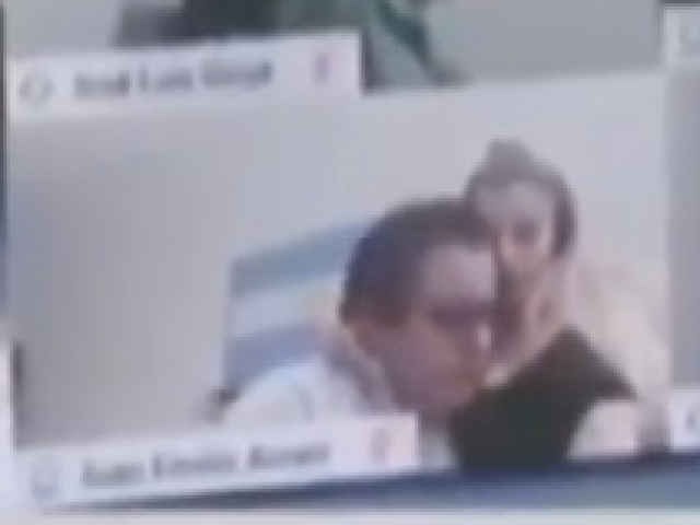 ESCÁNDALO NACIONAL: EN PLENO DEBATE VIRTUAL HUBO UNA ESCENA SEXUAL DE UN DIPUTADO