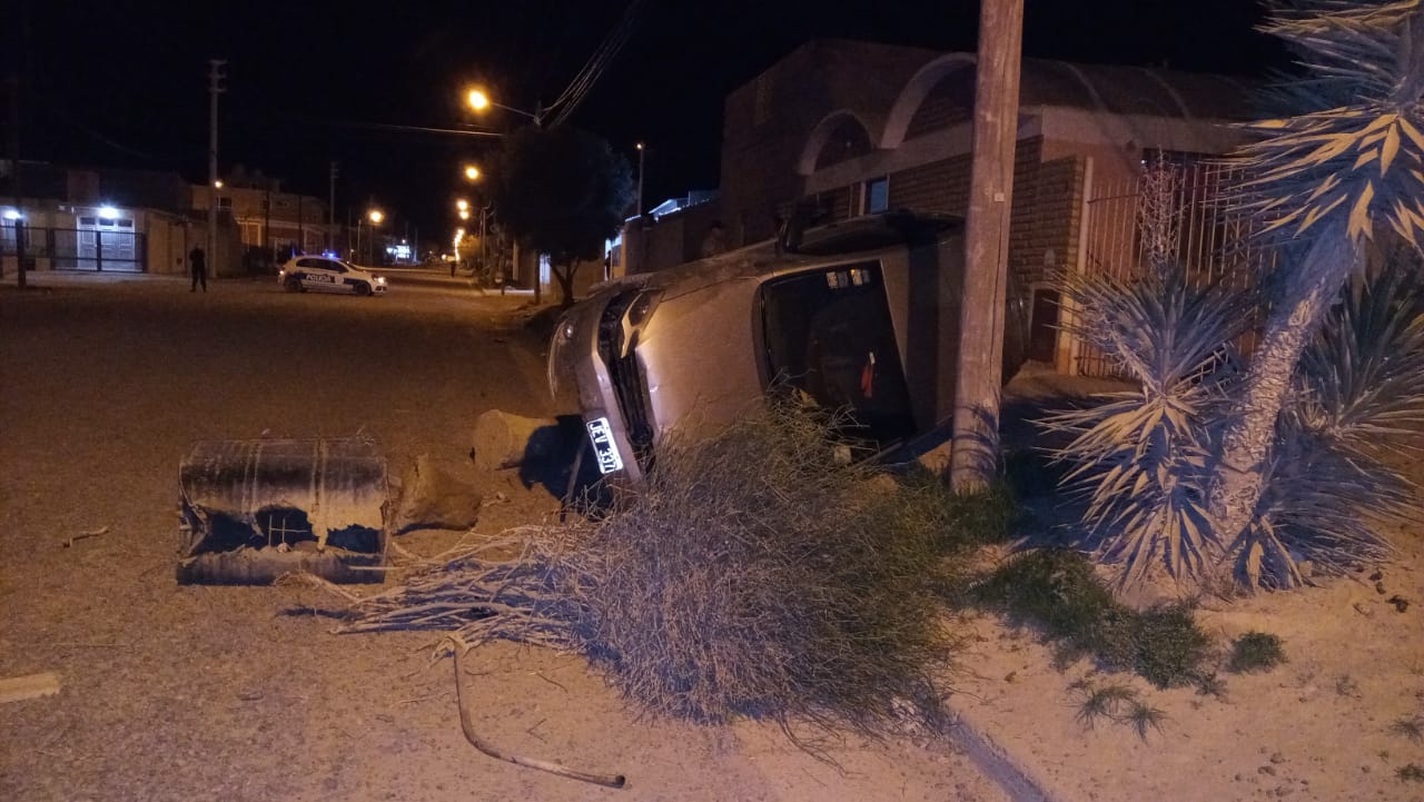 VUELCO EN LA MADRUGADA