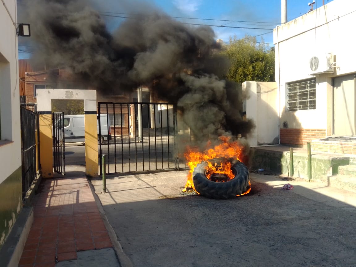VIALES VOLVIERON A MANIFESTARSE