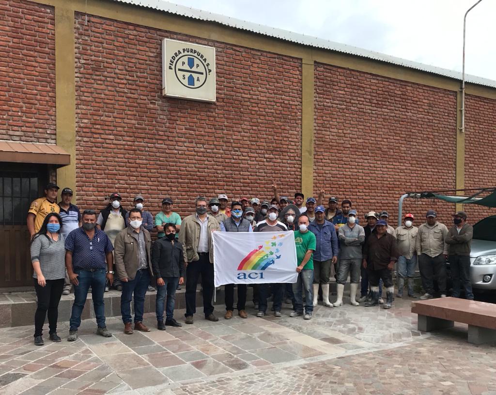 LA SECRETARÍA DE TRABAJO DE PROVINCIA ENTREGÓ MATRÍCULA NACIONAL A LA COOPERATIVA PIEDRA PÚRPURA