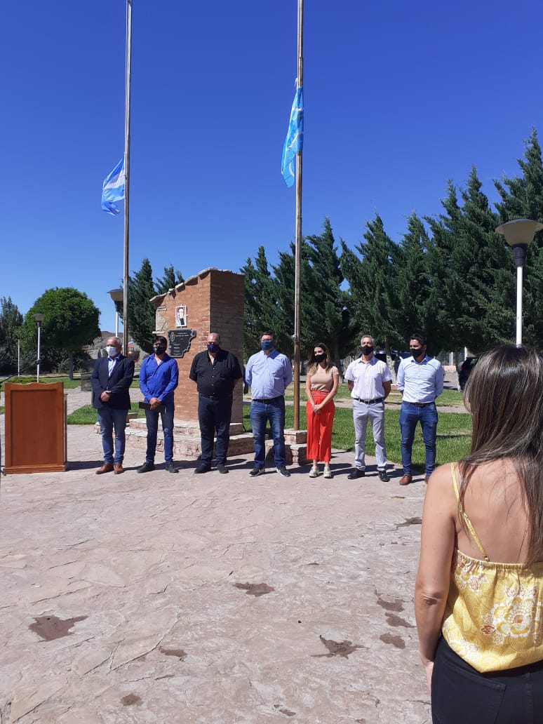 EL GOBIERNO PROVINCIAL ACOMPAÑÓ LOS ACTOS POR EL 61° DE LOS ALTARES