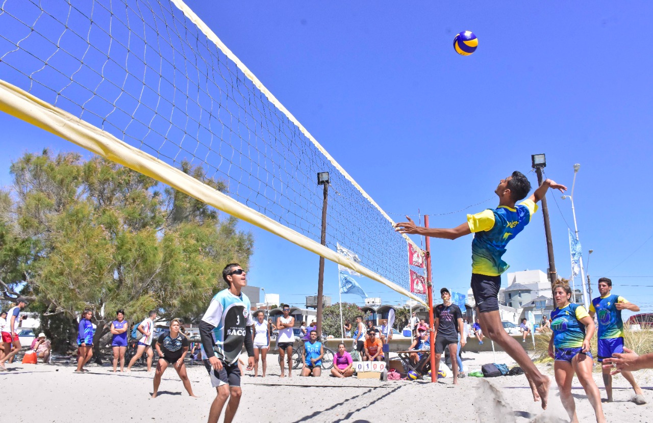 LOS JUEGOS NACIONALES DE PLAYA LGBT+ FINALIZARON SU ETAPA DEPORTIVA