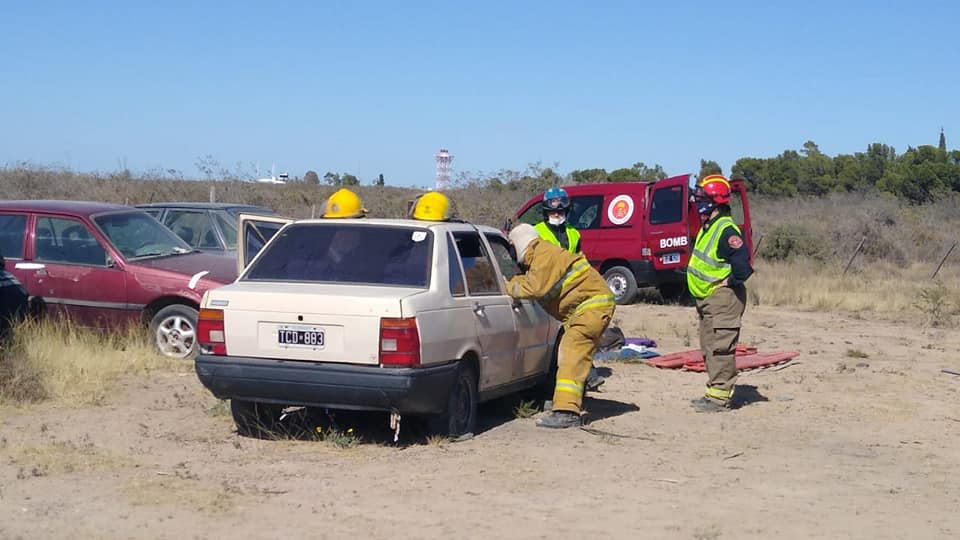 NUEVA CAMADA DE BOMBEROS PARA MADRYN