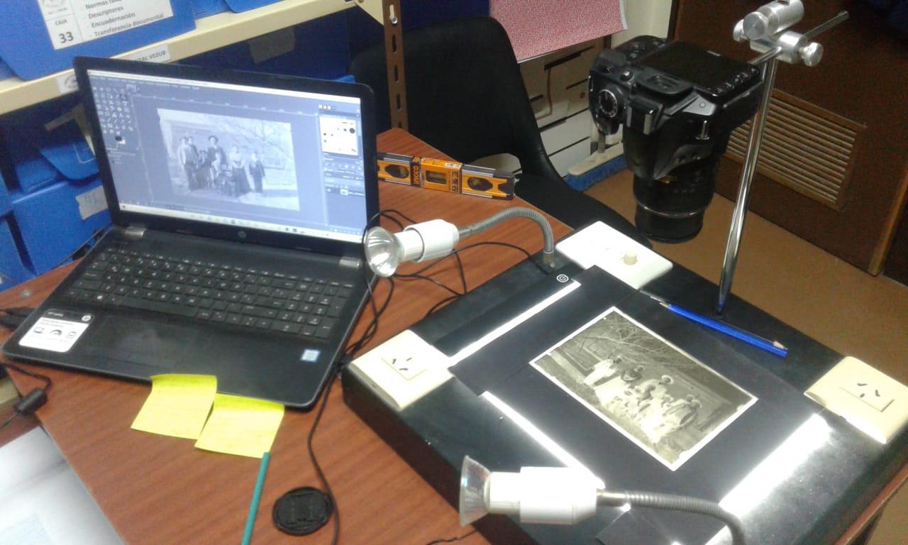 REALIZAN DIGITALIZACIÓN DE VALIOSO ARCHIVO FOTOGRÁFICO DE LOS SIGLOS XIX Y XX