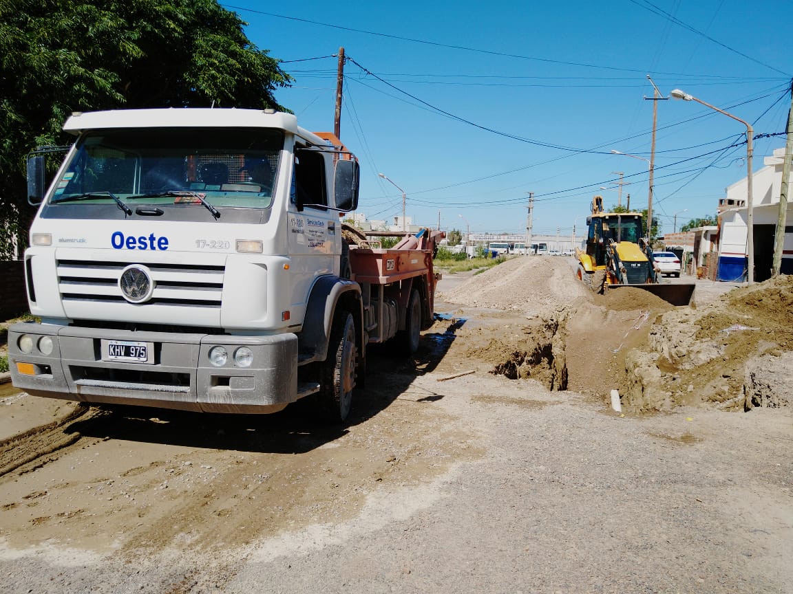RENOVACIÓN DE COLECTOR CLOACAL