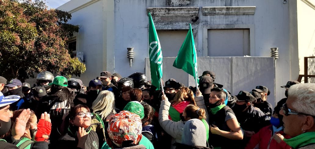 DIRIGENTES DE ATE COMENZARON HUELGA DE HAMBRE