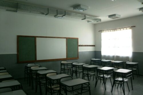 Directivos de escuelas secundarias rechazaron licencias masivas de docentes