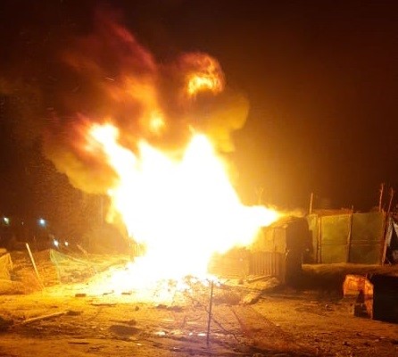 INCENDIO CONSUMIÓ UNA VIVIENDA