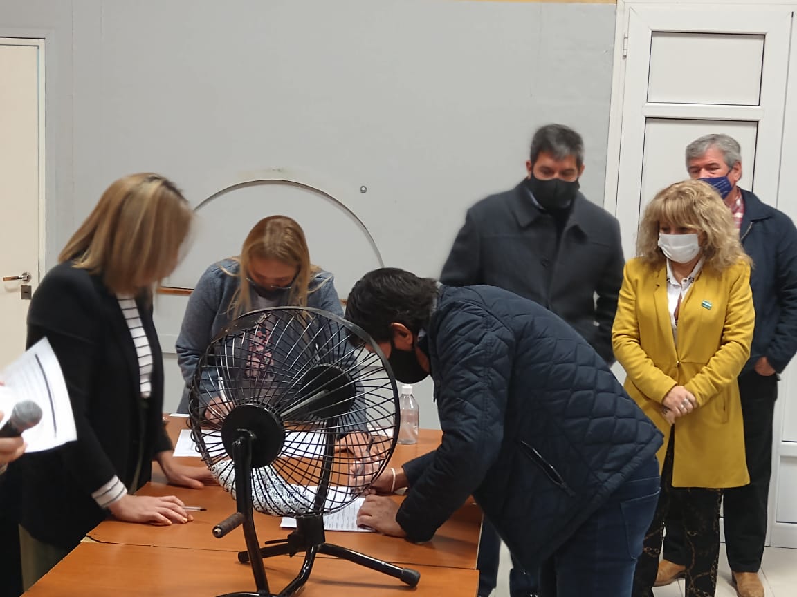 SE REALIZÓ EL SORTEO DE UBICACIÓN DE VIVIENDAS DESTINADAS A PERSONAL DE VIALIDAD PROVINCIAL