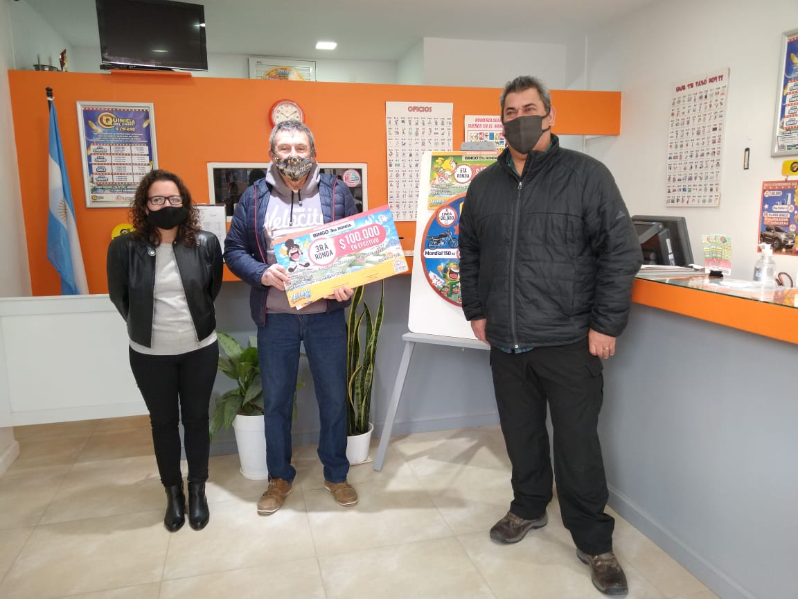 TELEBINGO CHUBUTENSE: LOTERÍA ENTREGÓ PREMIO DE 100 MIL PESOS EN PUERTO MADRYN