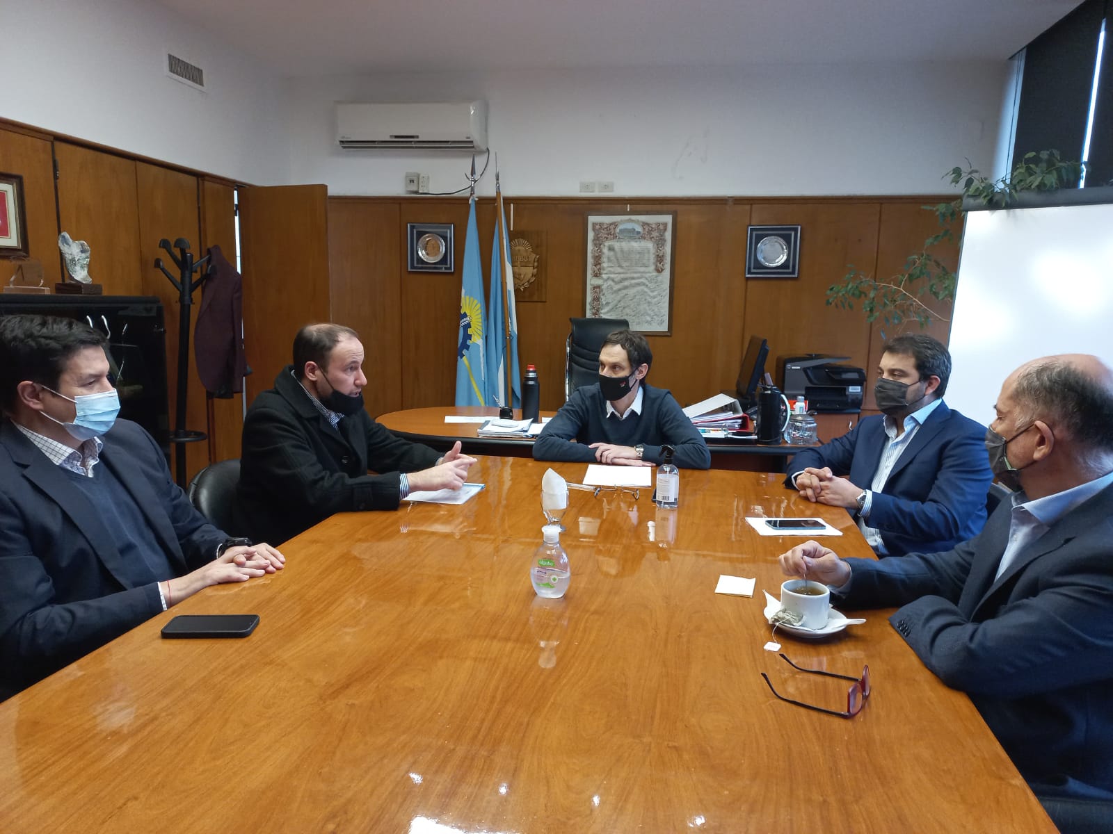 BANCO DE CHUBUT FIRMÓ CONVENIO CON LA TROCHITA