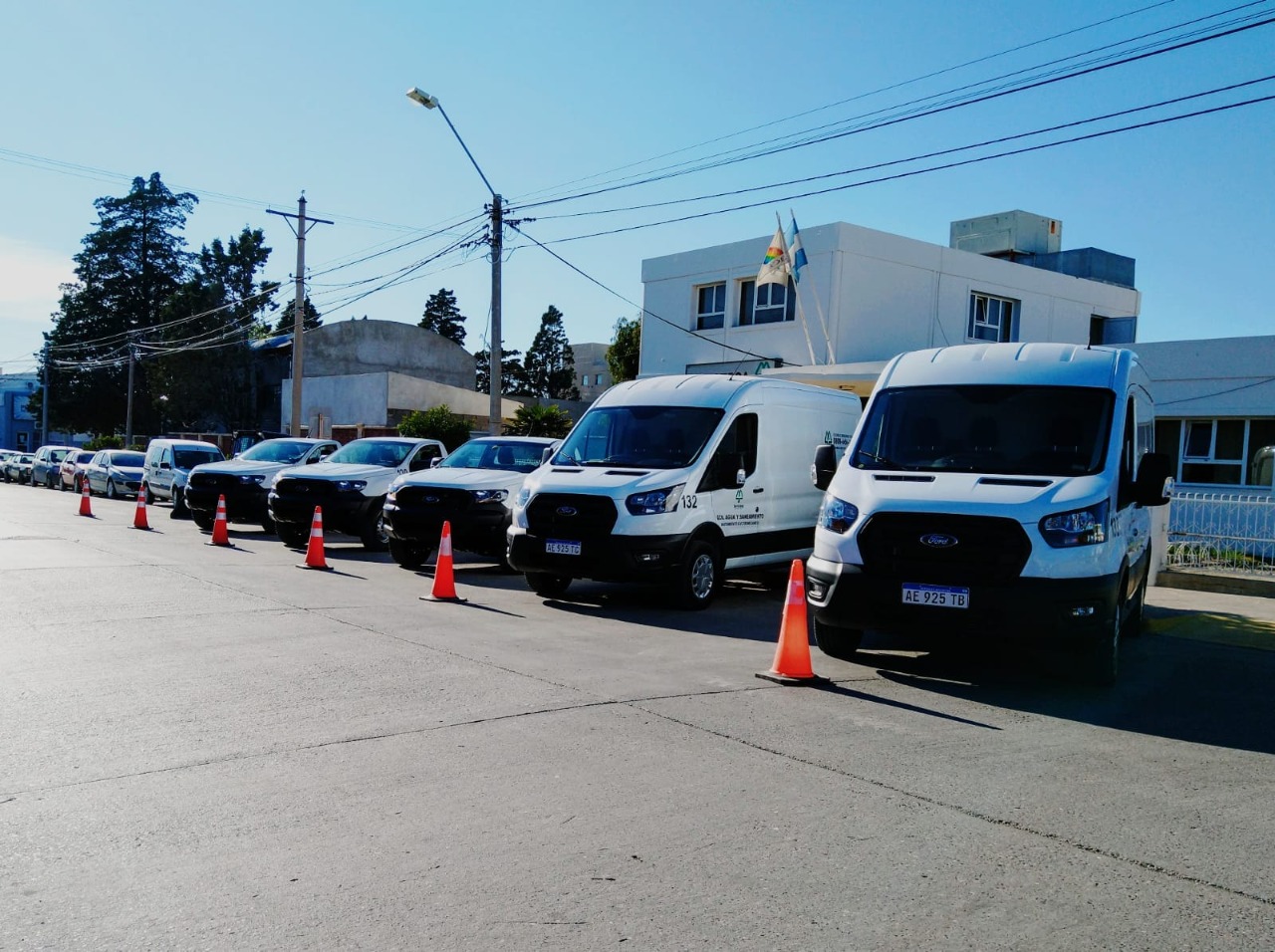 SERVICOOP INCORPORÓ CINCO NUEVOS VEHÍCULOS UTILITARIOS