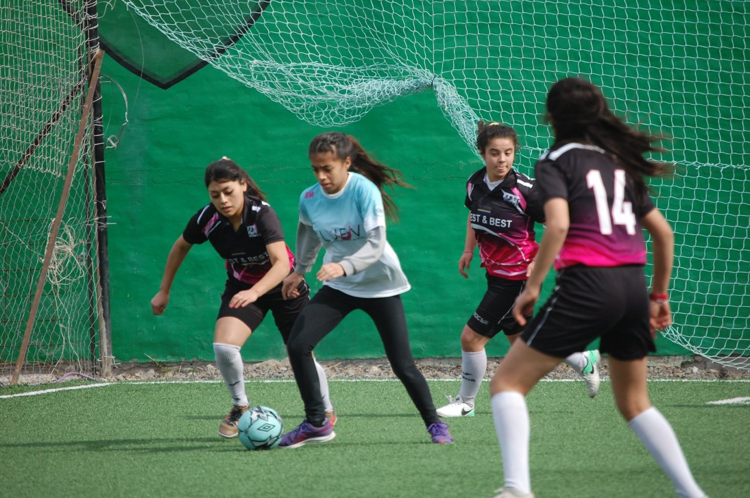 ESTE DOMINGO SE REALIZARÁ EN MADRYN EL FESTIVAL DE FÚTBOL INFANTIL FEMENINO