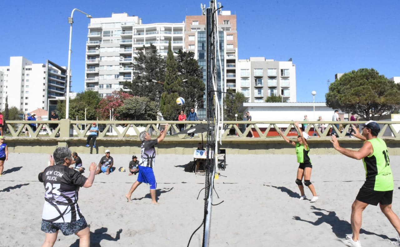 HABRÁ VARIADAS ACTIVIDADES DEPORTIVAS EN LA COSTA DE MADRYN