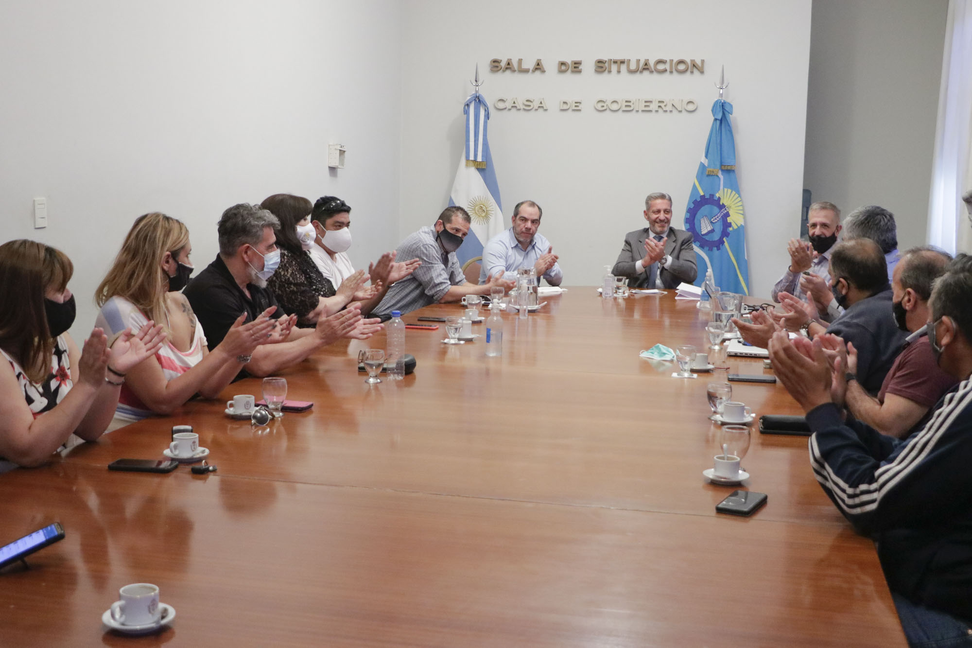 EL GOBIERNO PROVINCIAL CANCELARÁ LA DEUDA SALARIAL CON TODOS LOS TRABAJADORES DEL SISTEMA DE SALUD