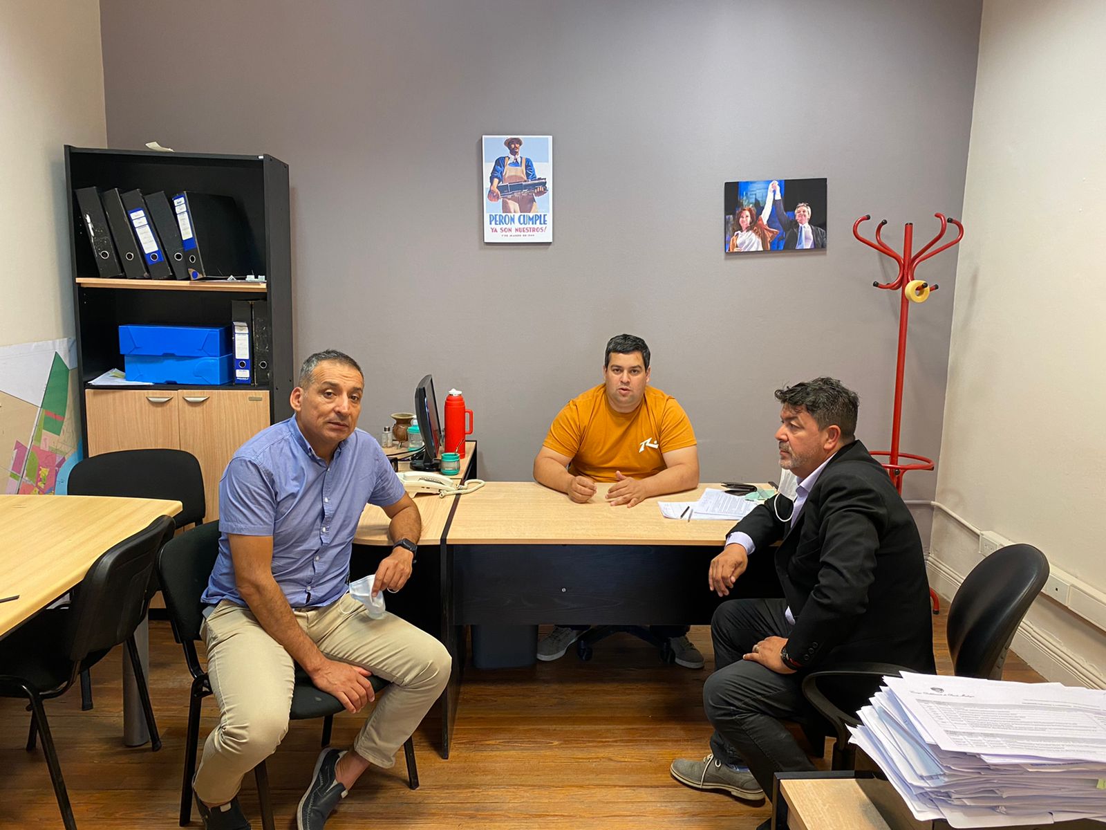 CONCEJALES MUNICIPALES SE REUNIERON CON TILLERIA POR LA ONDA VERDE DE LA AVENIDA GALES